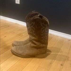 Double H Tan and Brown cowboy boots